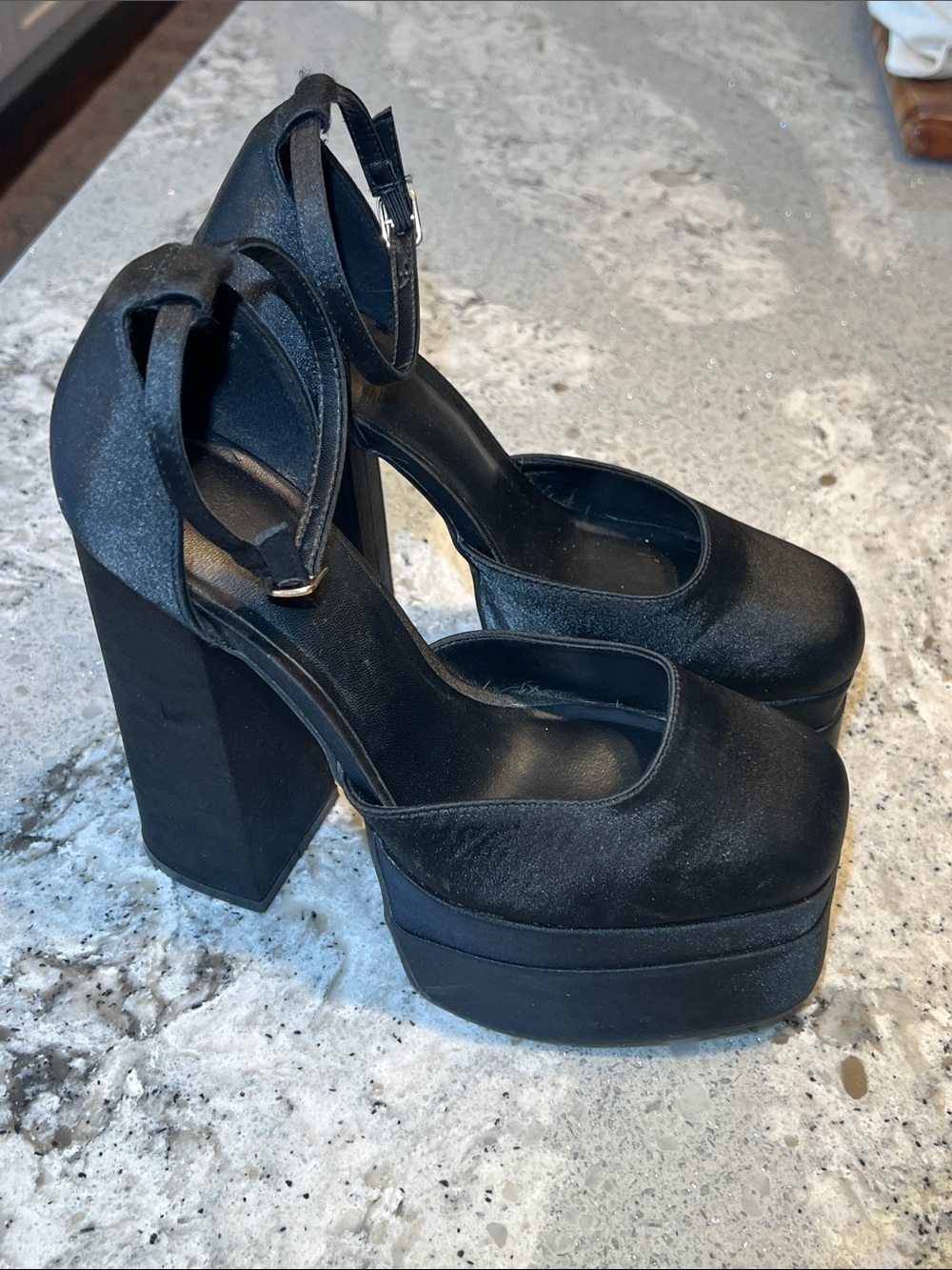 Black Chunky Platform Block Heels Closed Square Toe Pump Size 7